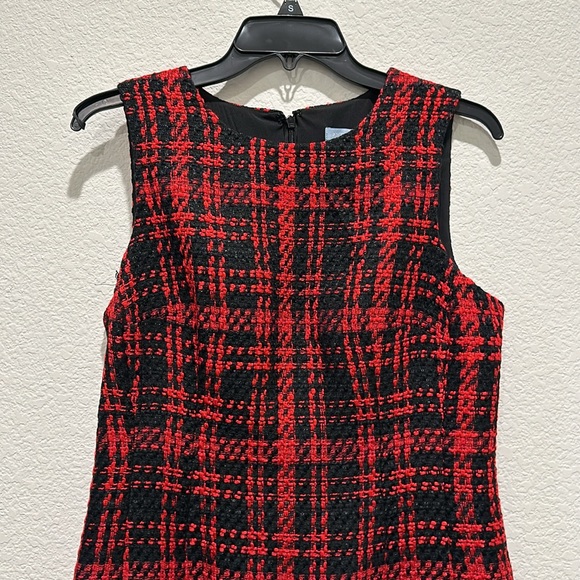 NWT Antonio Melani
Irine Tweed Feather Trim Dress - Picture 3 of 9